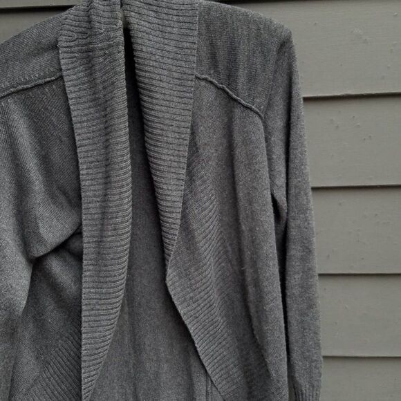 Loft Wool Blend Gray Open Front Cardigan Sweater size Medium - Picture 7 of 10